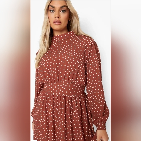 Boohoo Dresses & Skirts - Boohoo Rust Polka Dot High-Neck Midi Dress.  Size 16
